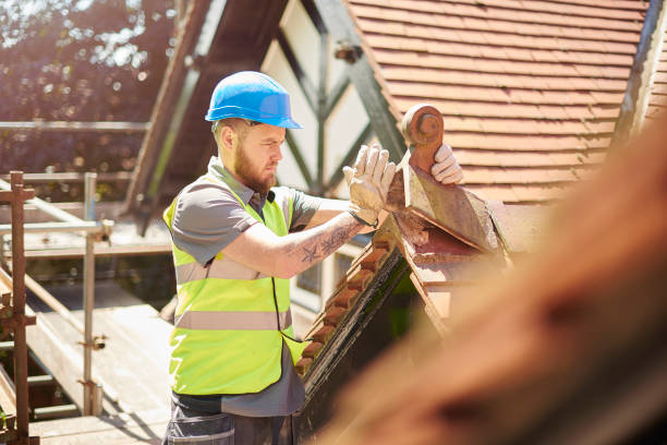 Best Emergency Roof Repair  in Slinger, WI