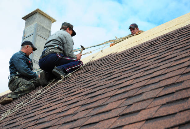Best Commercial Roof Installation  in Slinger, WI